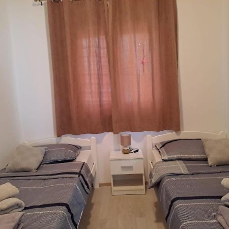 Apartman Tanja Appartement Bilice Buitenkant foto
