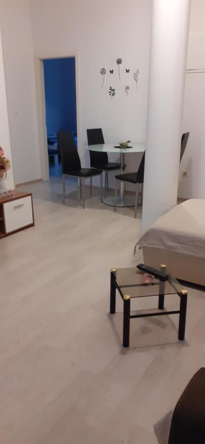 Apartman Tanja Appartement Bilice Buitenkant foto