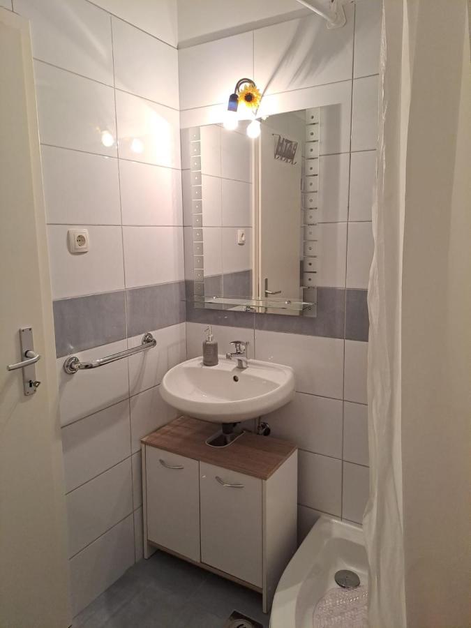Apartman Tanja Appartement Bilice Buitenkant foto
